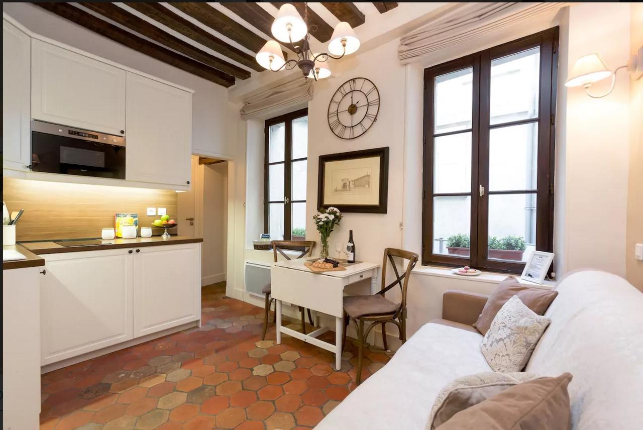 Ferienwohnung Le Voyage En Isle Paris Exterior foto